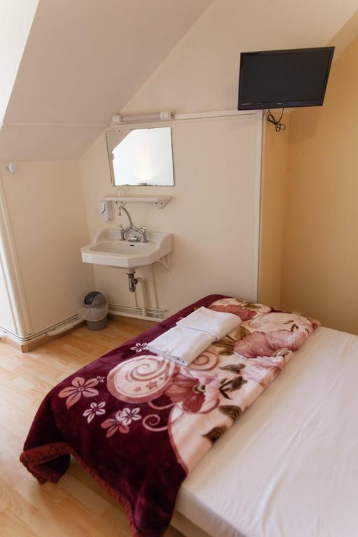 Le Pavillon Hotel 2*