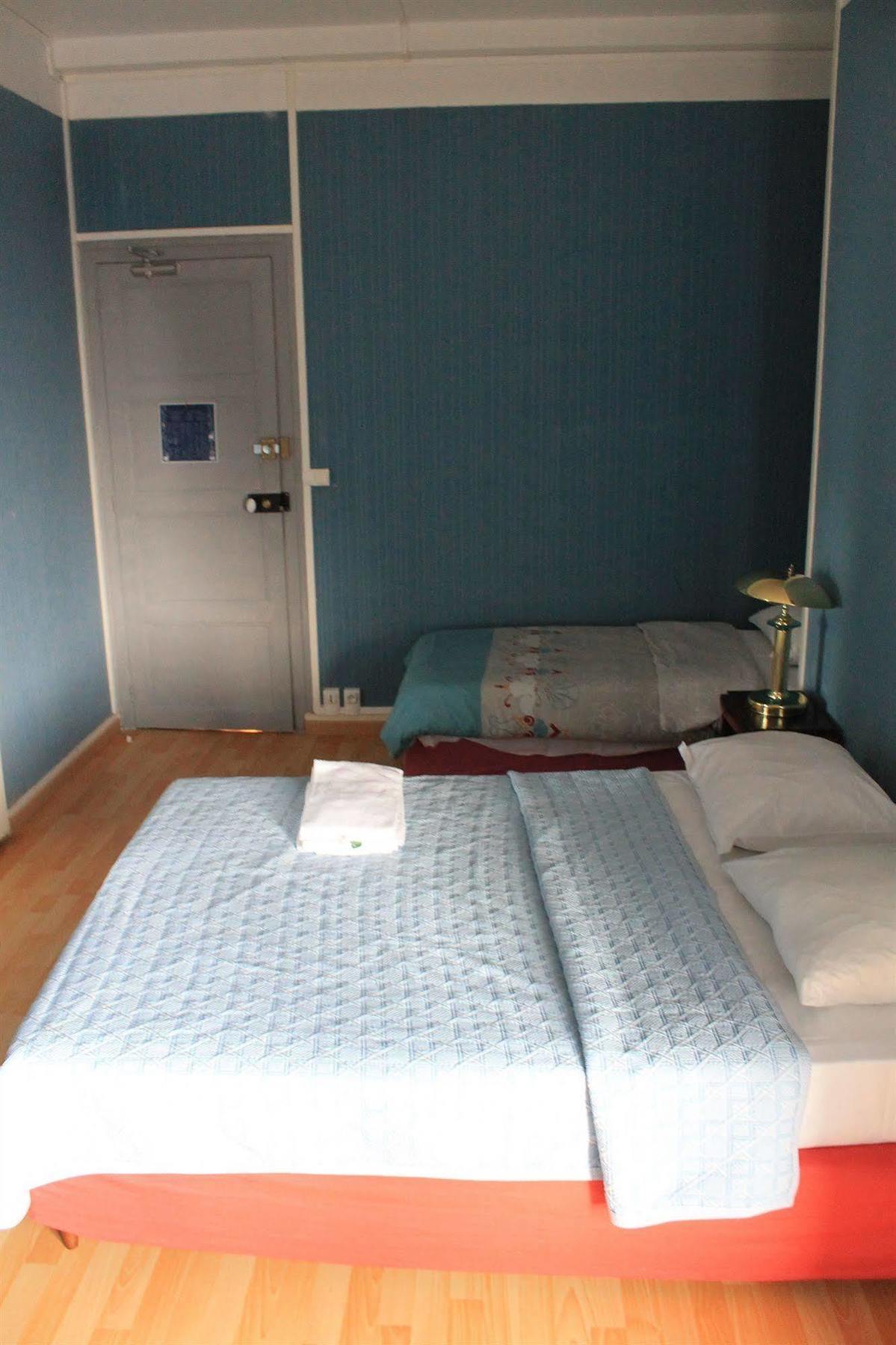 Le Pavillon 2*