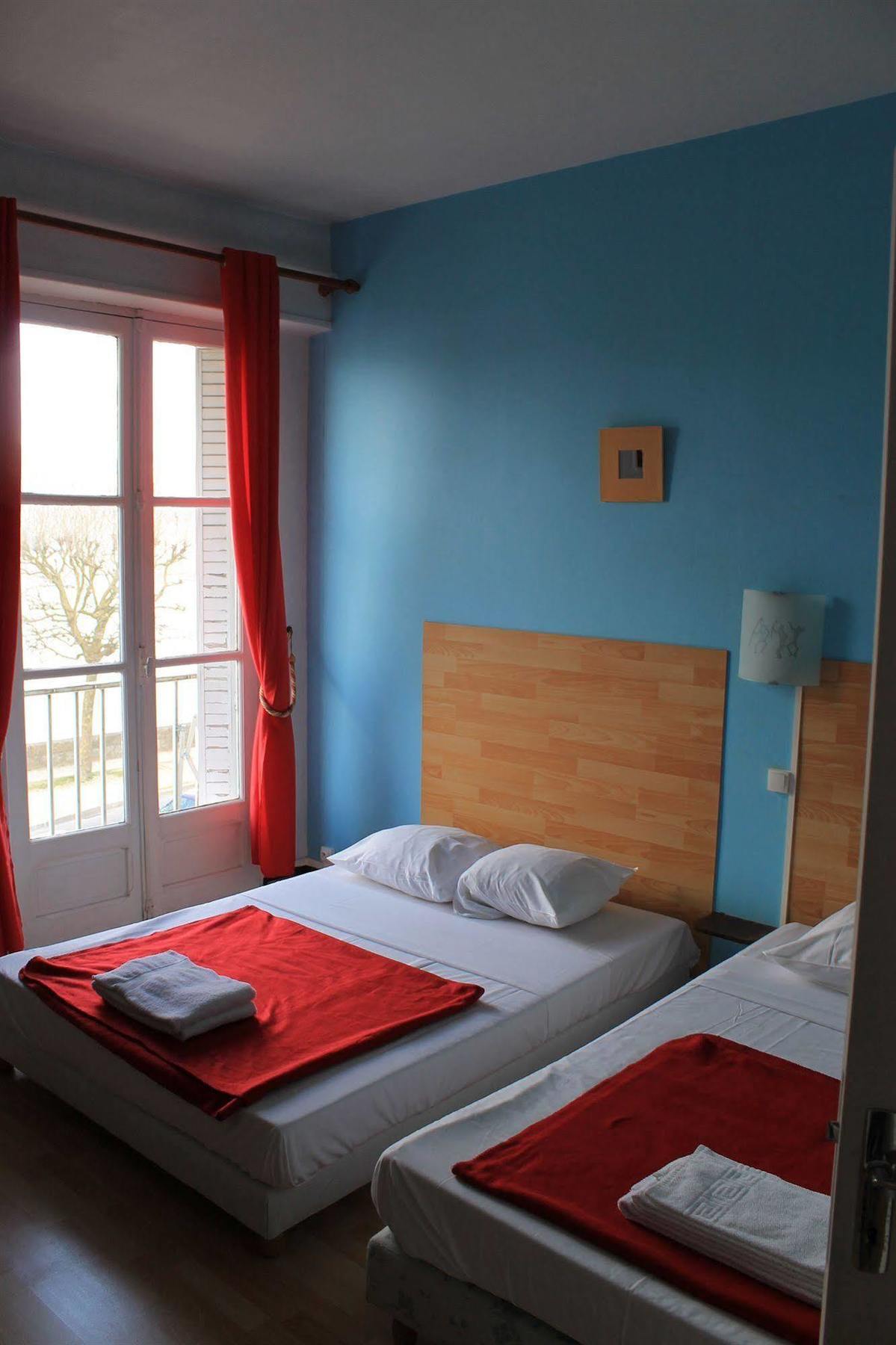 Le Pavillon 2* Blois